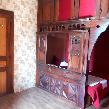 Logis De La Meschaussee, Dans Donjon Du Xie Siecle Canet  Exterior foto
