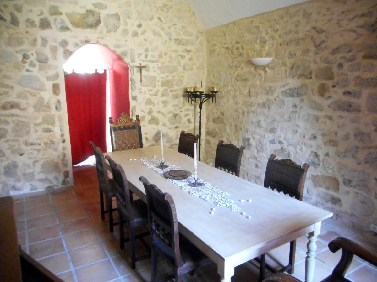 Homestay Logis De La Meschaussee, Dans Donjon Du Xie Siecle Canet (Aude)