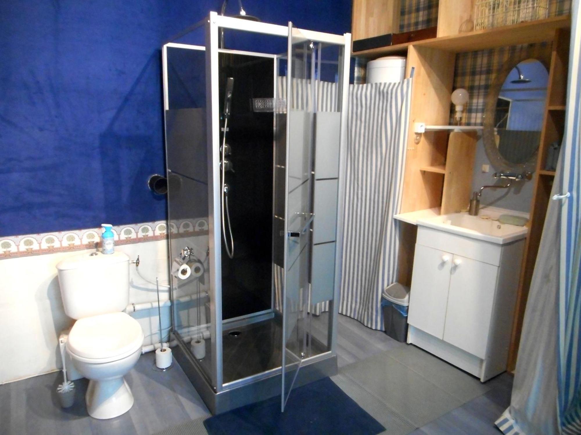 Logis De La Meschaussee, Dans Donjon Du Xie Siecle Homestay